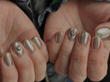 ロナネイル(RONA NAILS)/