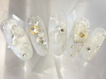 ラリュールネイル(L'Allure nail)/白冬スワロフスキーネイル￥9200