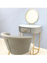 サロンドベルム(Salon de BELME)/サロン内