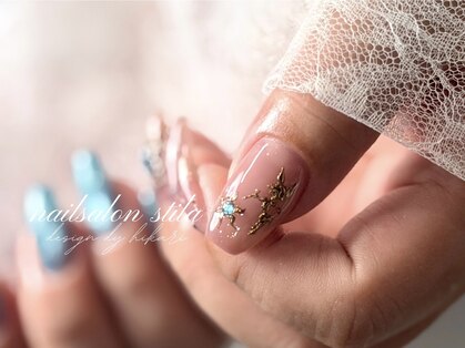 スティラ(stila)の写真