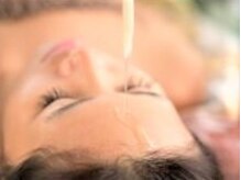 トータルビューティサロン マナブロゥト(Mana brought to you by Lull)/シロダーラ