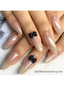 エム(M)/ホワイトオーロラネイル☆