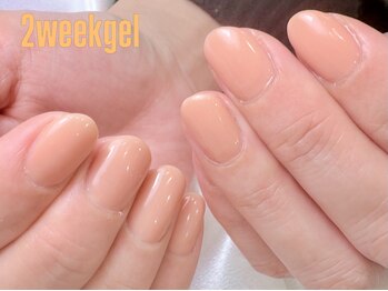 ポップ(POP!!)の写真/【1番人気】2WEEKジェル（マニキュア）！爪に優しく薄づきなのに、発色・ツヤも抜群◎是非お試し下さい♪