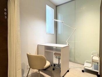 SALON VILLAGE Nagoya 2nd.の写真/大人女性に贈る、完全予約制のプライベートサロン！ネイリストも所属し、丁寧な施術◎