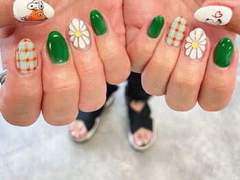 ネイルルーム エルナ(nail room ELNA)の写真/《持ち込みデザインOK》プロ技術に感動!!繊細なアートも正確に再現☆オリジナリティ溢れるデザイン多数♪