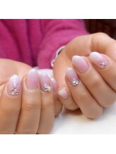 ピオニーネイル(peony nail)/マオジェルホワイトグラデ