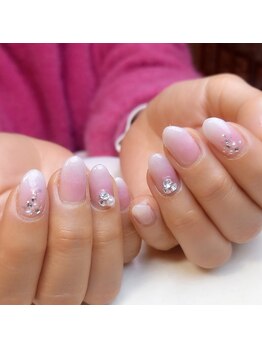 ピオニーネイル(peony nail)/マオジェルホワイトグラデ