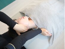 新横浜駅前鍼灸接骨院/ドライヘッドスパ(頭蓋骨矯正)