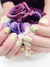 ネイルサロンアンドスクール ヴィタリティ(Vita-lity)/キュートなイエローカラー