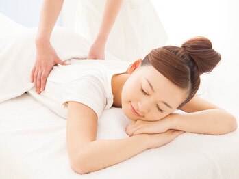 ここち美の写真/首肩・腰回りを集中的にアプローチ◎【全身揉みほぐし50分+ヘッド10分+眼精疲労(計60分)¥6500】