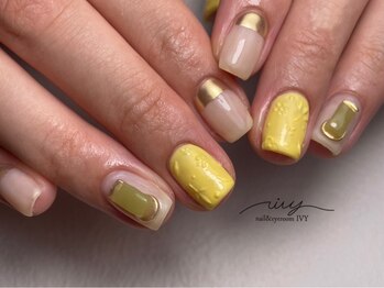アイヴィー(IVY)/フラワーネイル