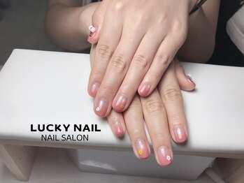 ラッキーネイル(LUCKY NAIL)/
