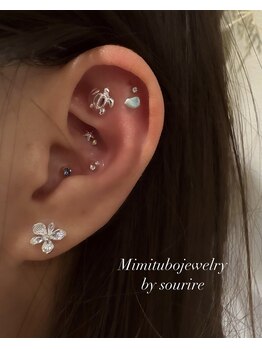 スリール(sourire)/耳ツボジュエリー