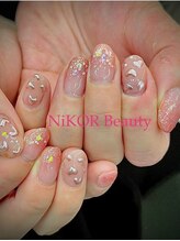 ニコルビューティー 高槻 南平台店(NiKOR beauty)/ラグジュアリーアート/8,000円～