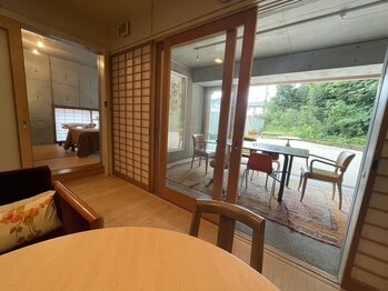 皇徳寺鍼灸院/待合室