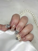 ビビ(ViVi)/ツィードネイル