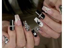 スターとクロスのクールネイル