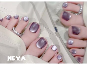 ネバサロン 蒲田(Neva Salon)の写真/夏におすすめ★｜美しく魅せる上品カラー持ち込みデザインOK★高再現フットネイルで理想の足元に