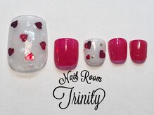 ネイルルーム トリニティ(Nail Room Trinity)/ハートドット