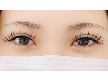 クリア アイラッシーズ アンド ネイルサロン シャイン(CLEAR & SHINE)/フラットラッシュ140本