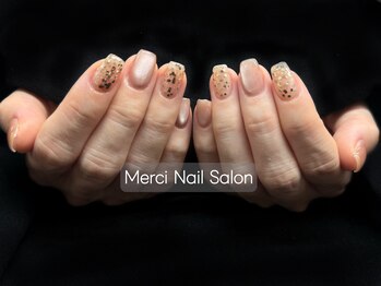 メルシー(Merci)/マグネット&韓国キラキラネイル