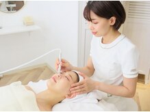 プラセル(Placer)の雰囲気（ダウンタイムゼロ！一人一人のその日の肌に合わせた施術で改善へ）