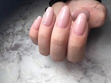 形やベースから丁寧にこだわった美しい指先へ導きます☆