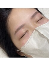 イット(it.)/アイブロウスタイリング