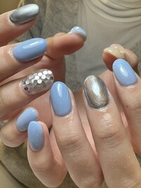 ホロネイル