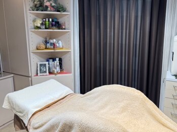 悠雅の写真/その場しのぎでない、不調や悩みの箇所の原因を探るフィジカルケアが充実◎完全個室サロンでリラックス♪