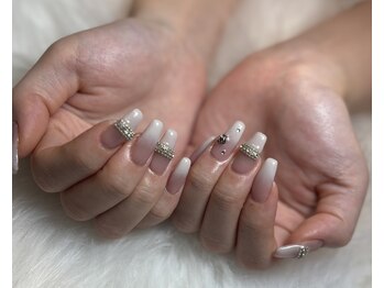 ジェイノヴァール(Jnovart)