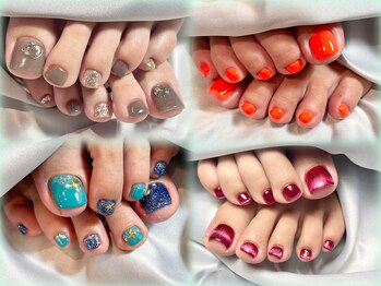 ヘアーアンドネイル ルシア(Hair&Nail Lucia)の写真/【定額デザインも大人気♪】サンダルを履き始めるこの時期に!★角質が気になるお客様にもオススメ★