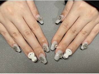 ネイルサロン ブリリアント(Nail Salon Brilliant)/付け放題＋キャラネイル2