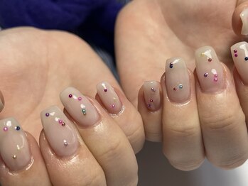 エル(ELU)/カラフルなポチポチが可愛い!