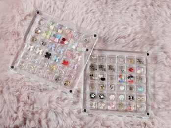 エヌフルール(N'Fleur)の写真/【駅徒歩3分の好立地♪】持ち込みデザインOK☆カラー200種×200種以上のパーツのご用意あり◎