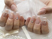 フィオレネイル(fiore nail)の雰囲気（パーツ、マグネット、カラーの種類が豊富♪）