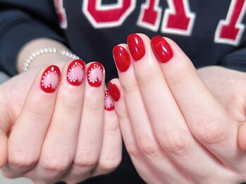 ヴィヴィアン(Vivian)の写真/短い爪でも可愛く決まる！豊富なデザインで理想の指先に★早い・綺麗・長持ちと好評◎