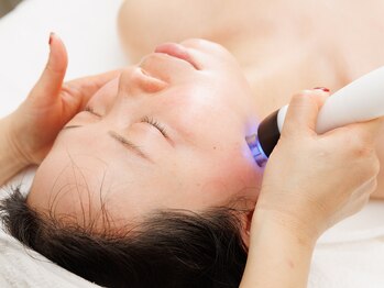 ハダヒカリ(HadaHikari)/筋膜リリースケア