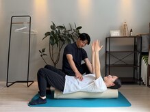 鍼灸・整体スマイルアップ 梅田院【整体/肩こり/腰痛肩こり/美容鍼/小顔美容鍼】/マットピラティス