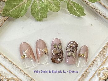 ユウコネイルズアンドエステティック ラ デェス(Yuko Nails & Esthetic La Deesse)/ダイヤモンド (定額制)¥11000