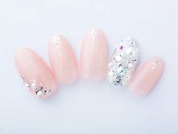 カレン(KAREN)/☆今月のボリューム定額ネイル☆