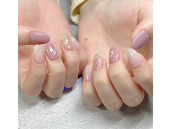 カルフールノア 北千住店(Carrefour noa)/シンプルトレンドデザイン