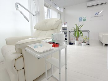 ホワイトニングショップ 広島廿日市店/真っ白な歯を目指しましょう!