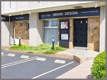 グランドデザイン 岐阜店(GRAND DESIGN)の雰囲気(信号【長良丘1】北側 マンション1F 店舗前駐車場、第二駐車場有)