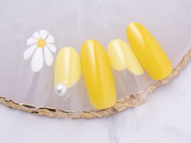 マーガレットフレンチネイル