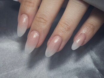 ティンク 関内店(Tink)の写真/短めの長さ出しでもキレイな指先に！自爪の形、深爪などのお悩みにも◎長さ出しでキレイな指先☆