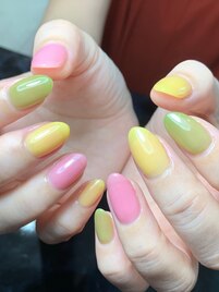 3色ネイル