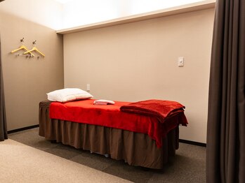 タロコ 赤坂店(太魯閣)/ボディ、足ツボ用ベッド