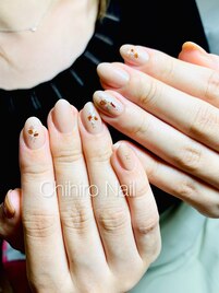 オフィス向きニュアンスネイル