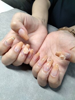 ネイルサロン ユーア(Yu a)の写真/【長さだし1本からOK★】折れてしまった爪や深爪でお悩みの方もお任せ◎キレイで可愛い理想の指先に♪